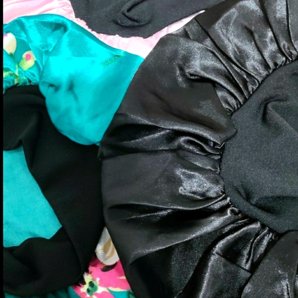 Silk hair bonnets